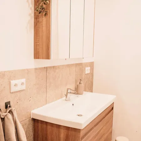 Apartamento Alter Gutshof Sendelbach Rentweinsdorf