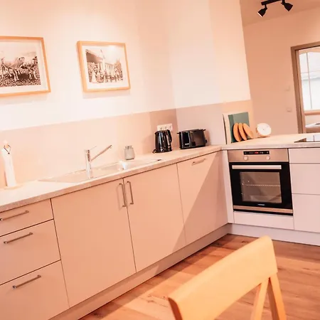 Alter Gutshof Sendelbach * Rentweinsdorf